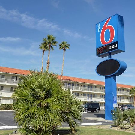 Motel 6-Twentynine Palms, Ca Eksteriør billede